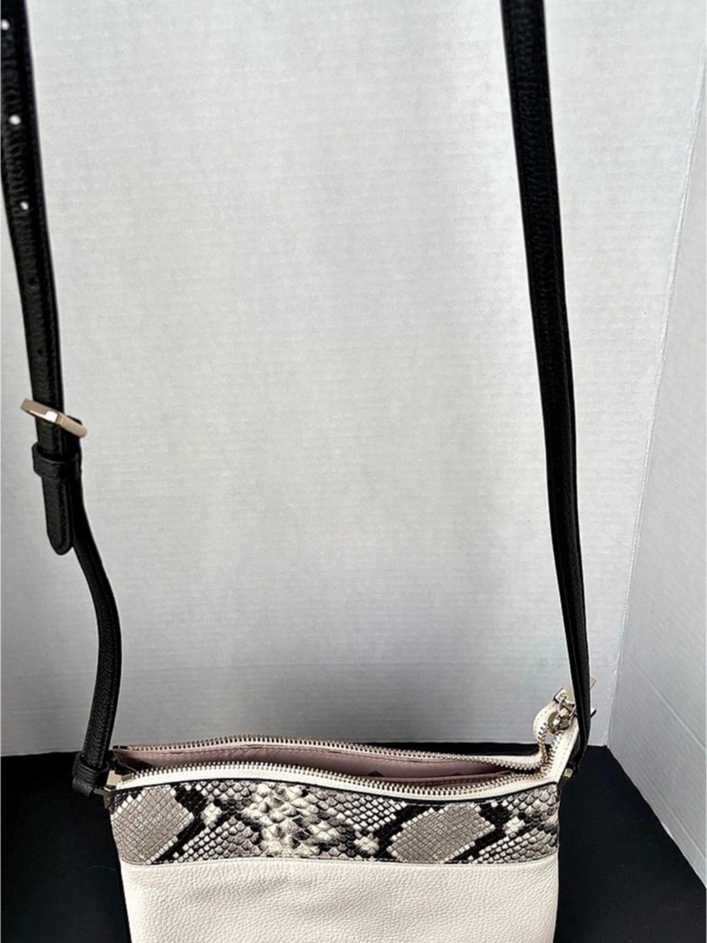 kate spade new york Spencer Crossbody in White & Black - Picture 7 of 9